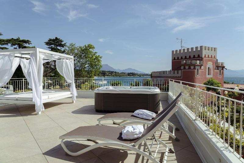 Garuti Hotel