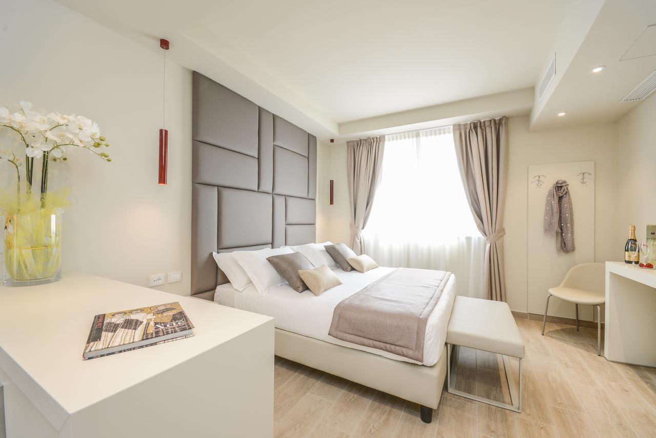 Garuti Hotel Padenghe sul Garda